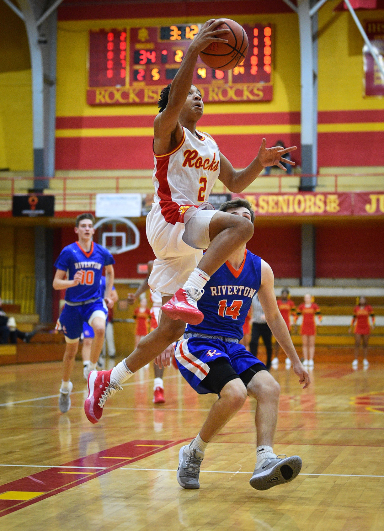 113019-qct-qca-rockybasketball-027a.jpg